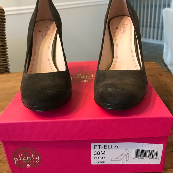 Ella, Plenty by Tracy Reese, 38M Size 8, 4” Heel, Coffee Suede, Never Worn - Picture 5 of 7